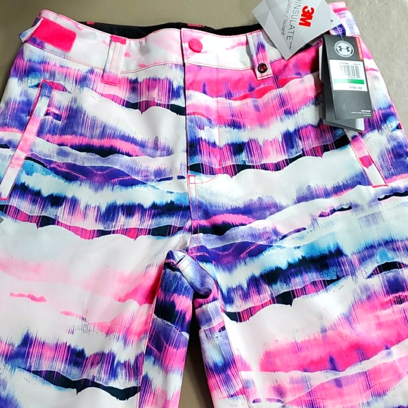 Under Armour Other - Snow pants